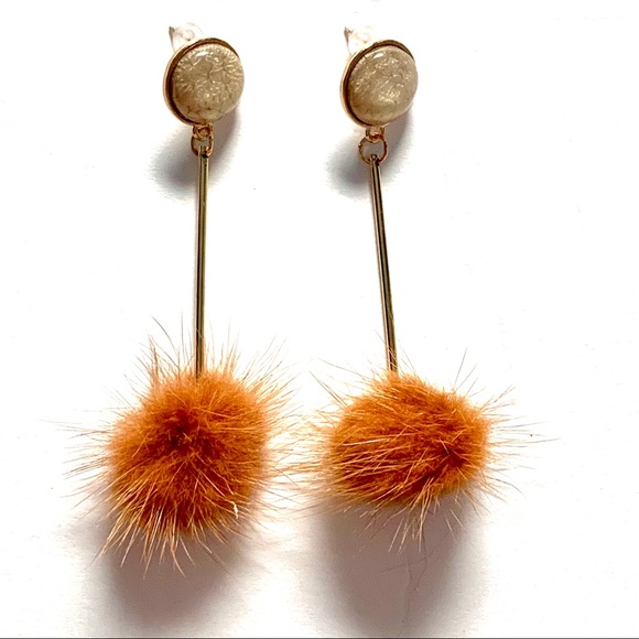 Faux Fur Pom Ball Linear Drop Gold Tone Earrings - Picture 2 of 8